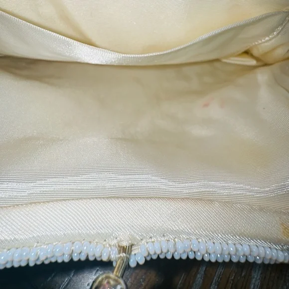 Vintage beaded purse.​ - Picture 5 of 6